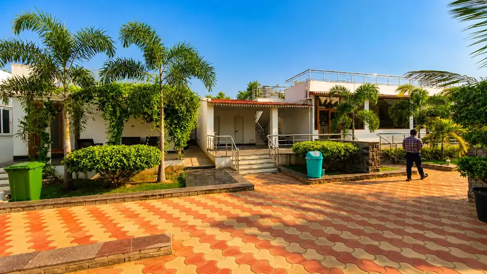 Courtyard at MYRA Golden Beach Resort